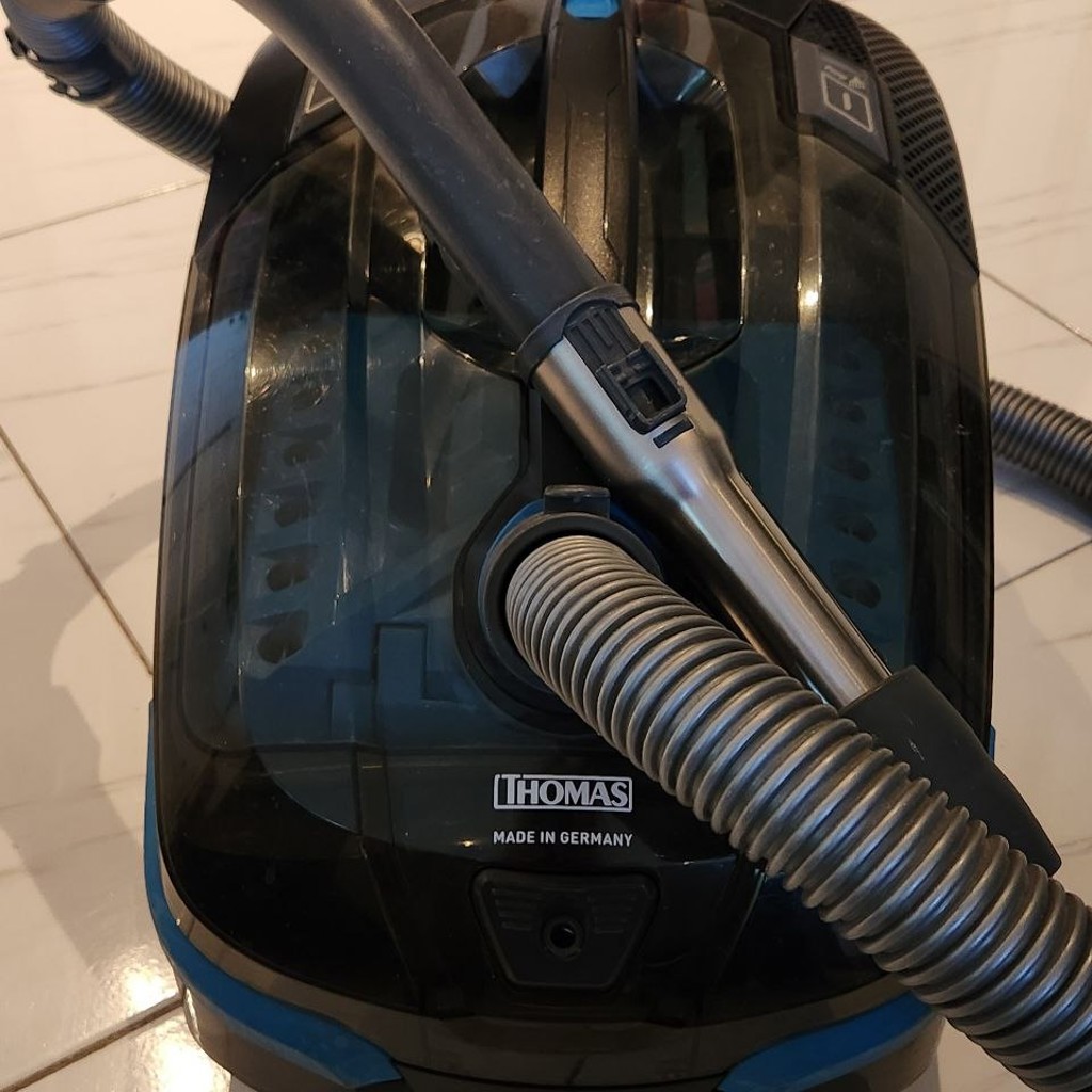 Thomas Drybox Amfibia