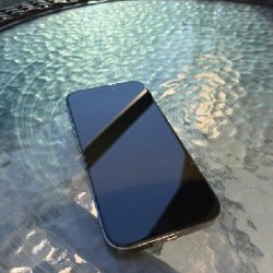Apple iPhone 14 Pro - фото 2