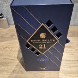 Royal Salute 21 Years Old - фото 2