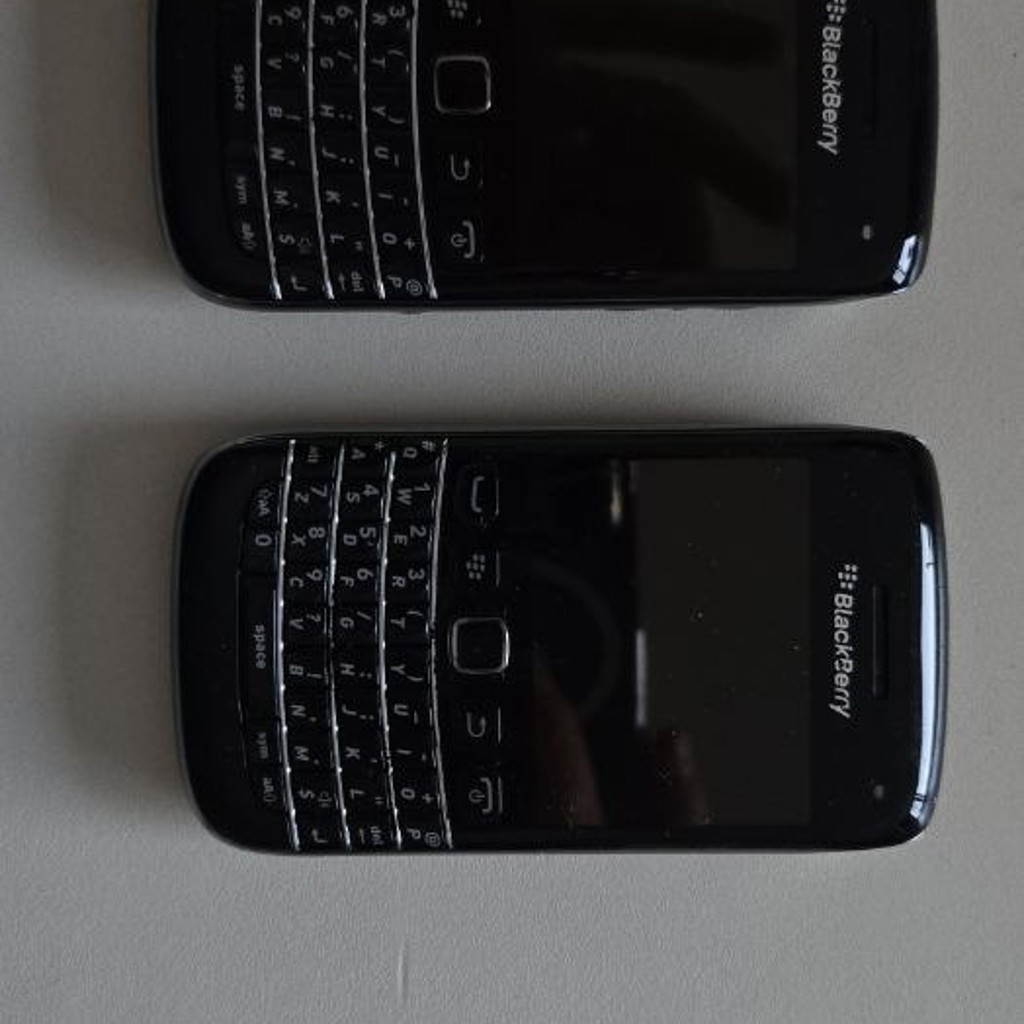 Ретро-телефон BlackBerry Curve