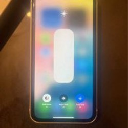 IPhone XR - фото 3