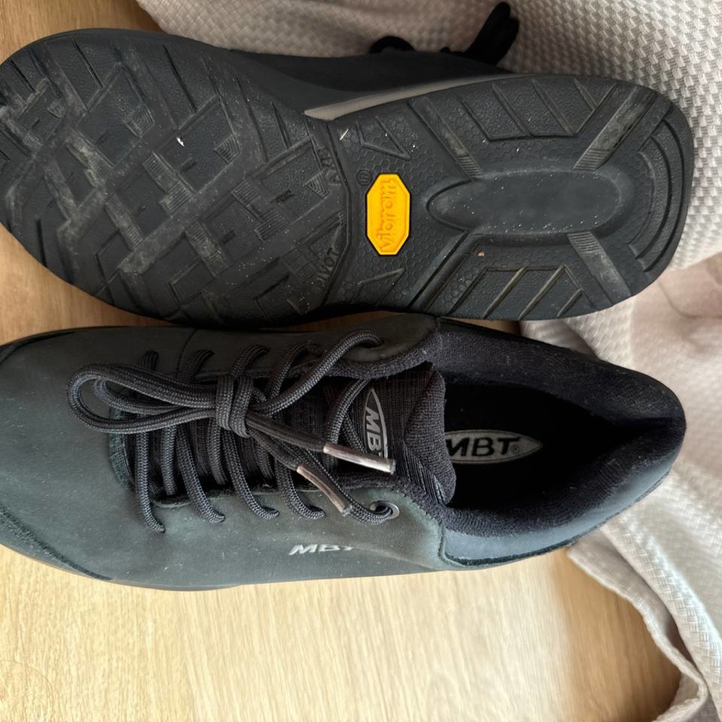 MBT GORE-TEX