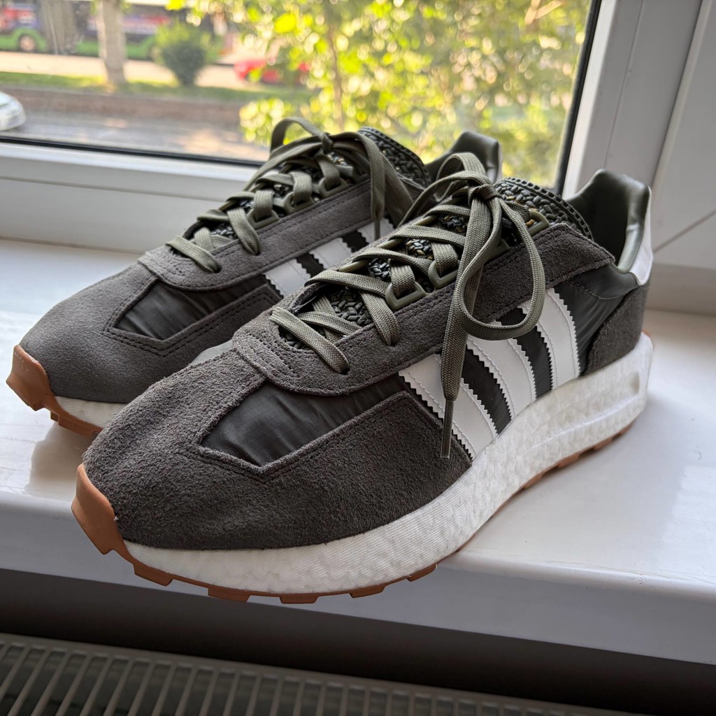 Кроссовки Adidas Retropy E5