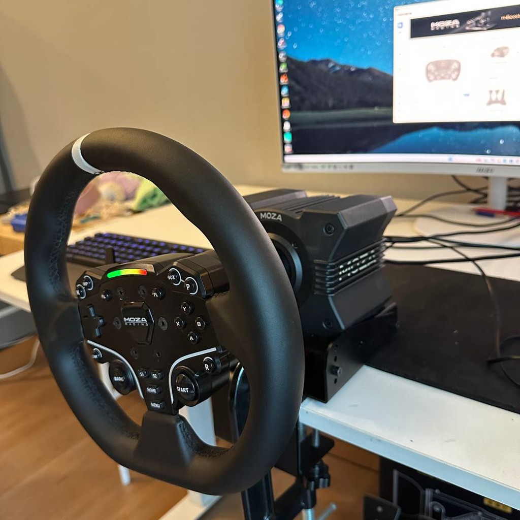 Sim racing комплект Moza R9