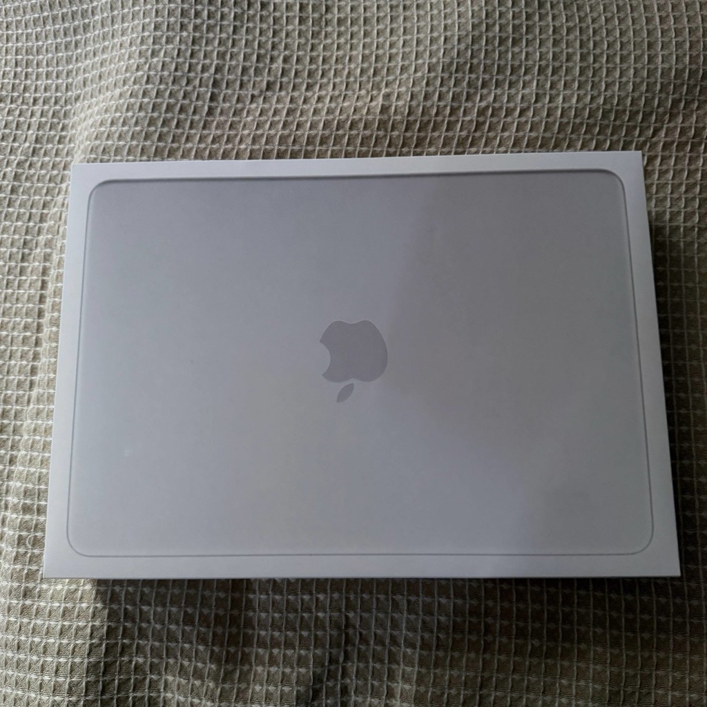 MacBook Neo 13' Silver
