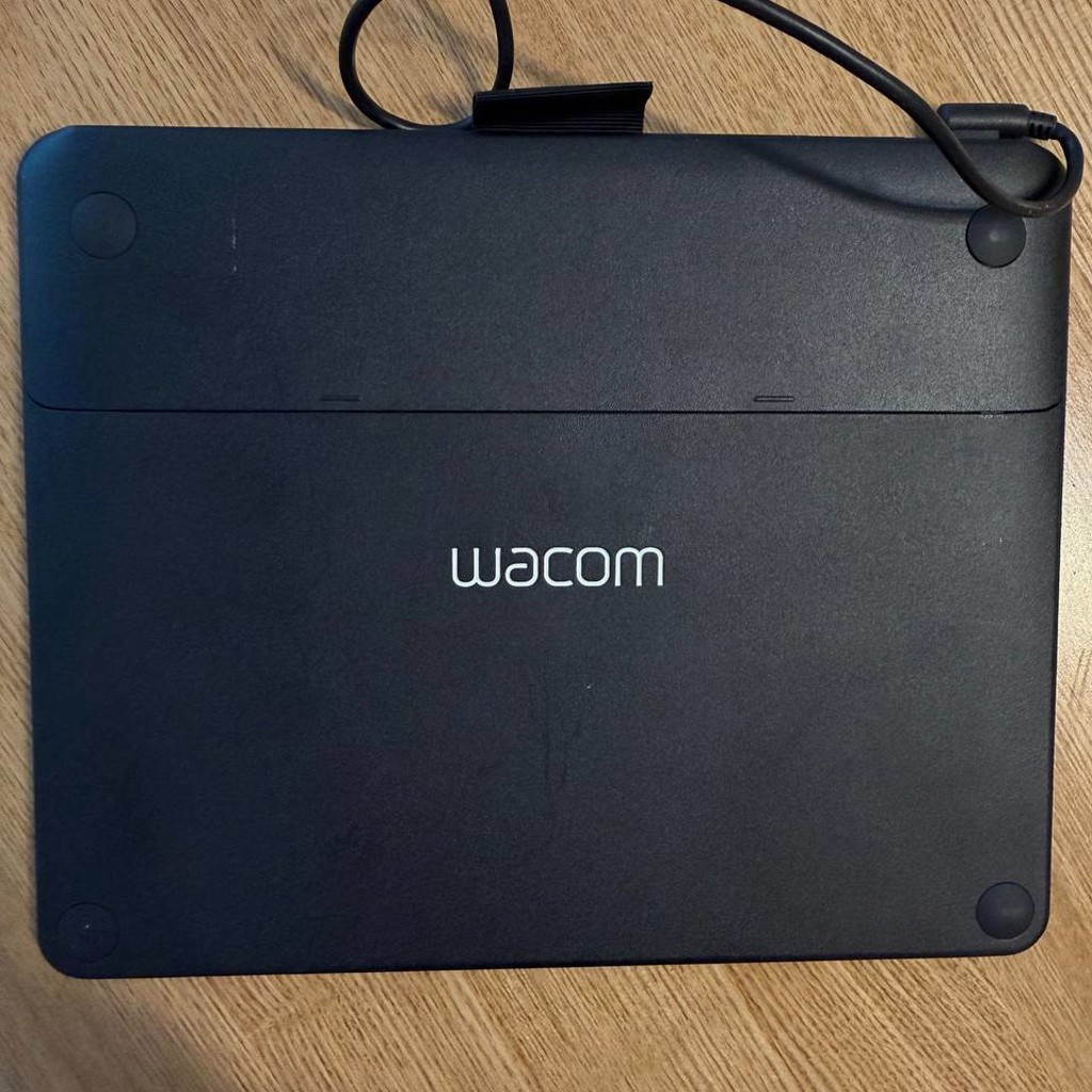 Графический планшет Wacom