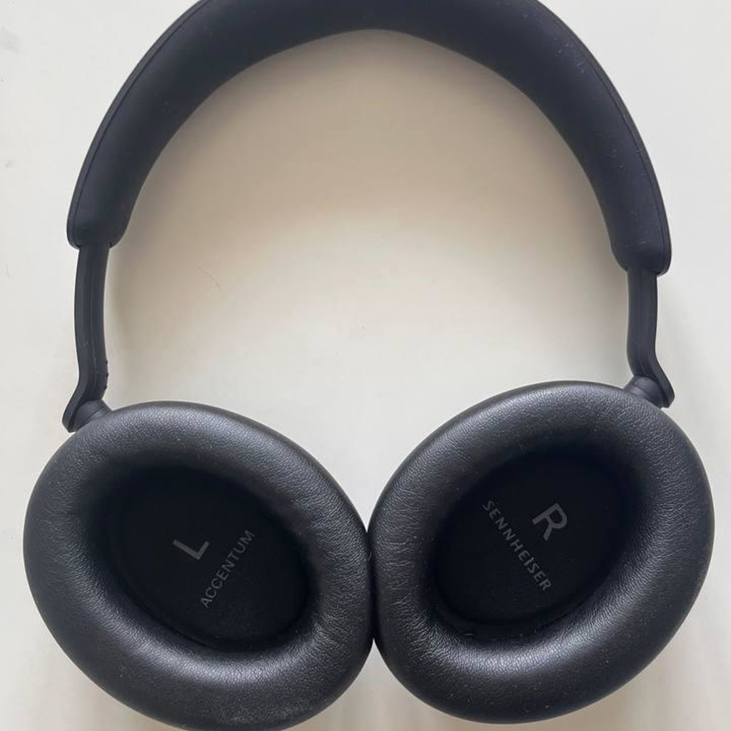 Наушники Sennheiser Accentum