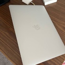 Apple MacBook Pro - фото 2