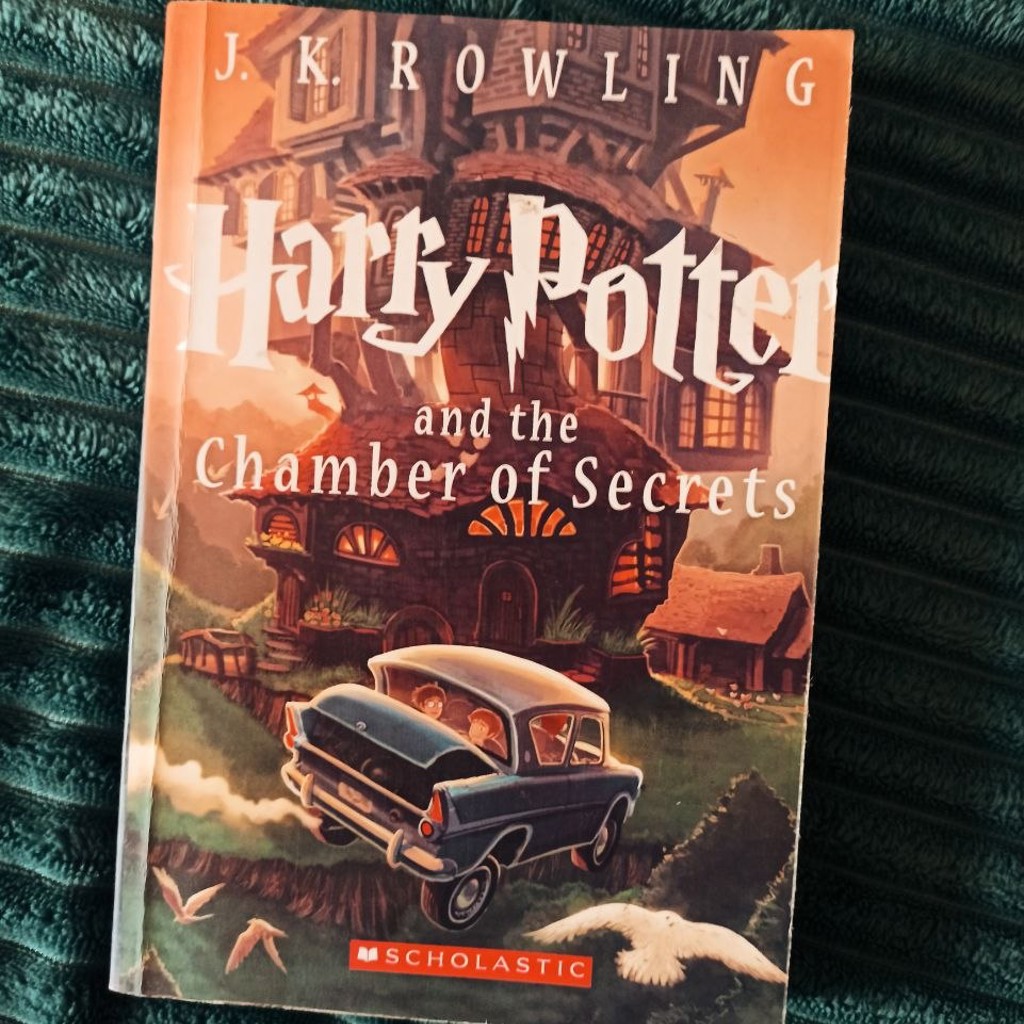 Гарри Поттер книга
