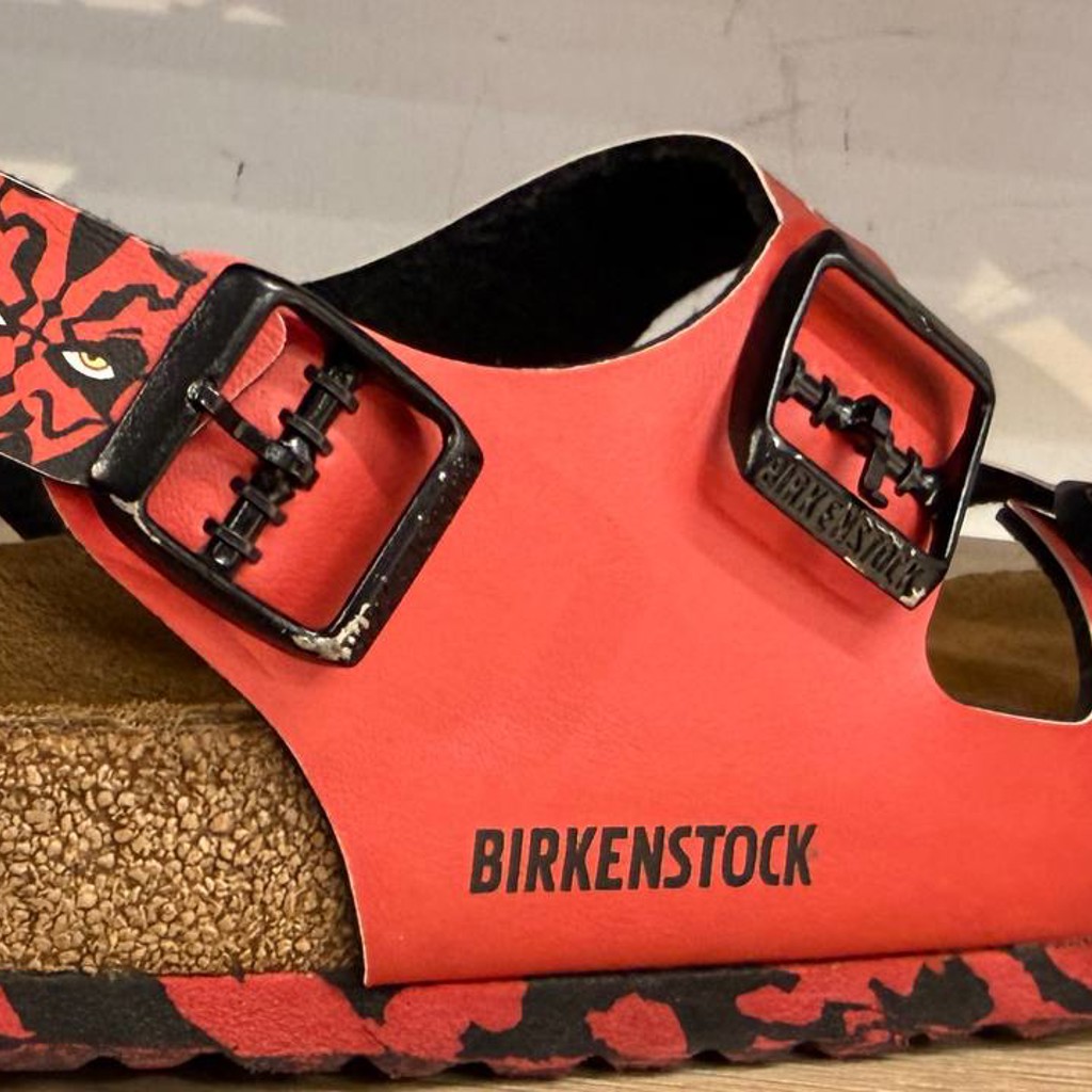Детские босоножки Birkenstock серия Star Wars