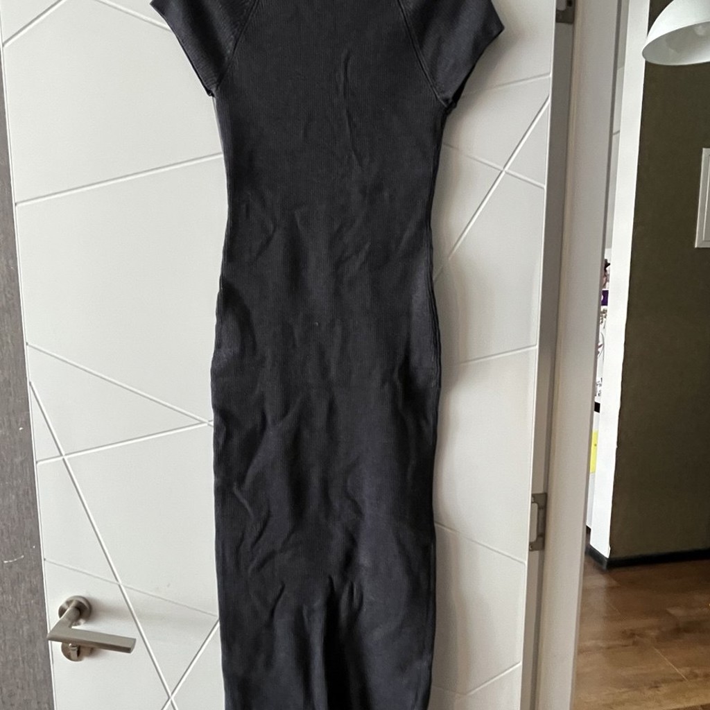 Трикотажное платье ZARA