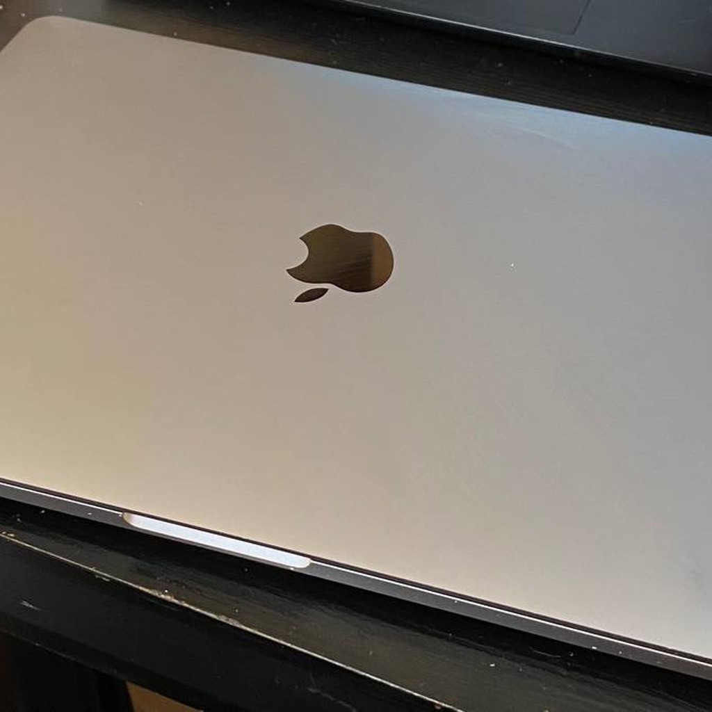 MacBook Pro 13