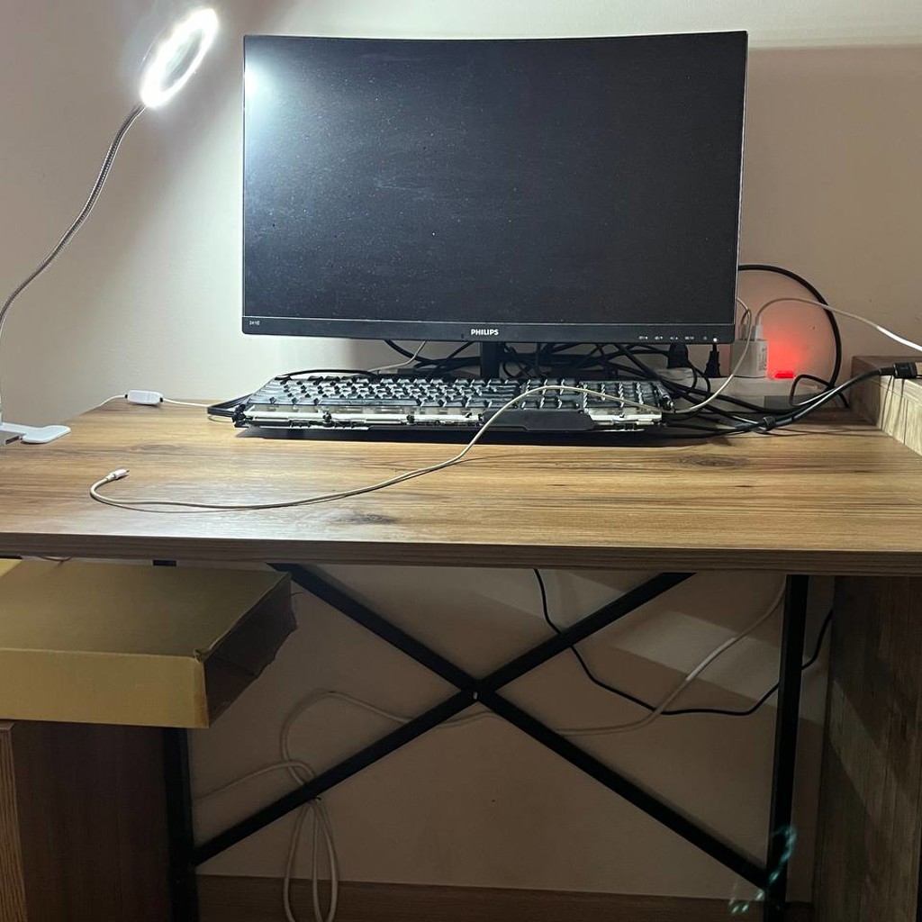 Монитор Philips 24