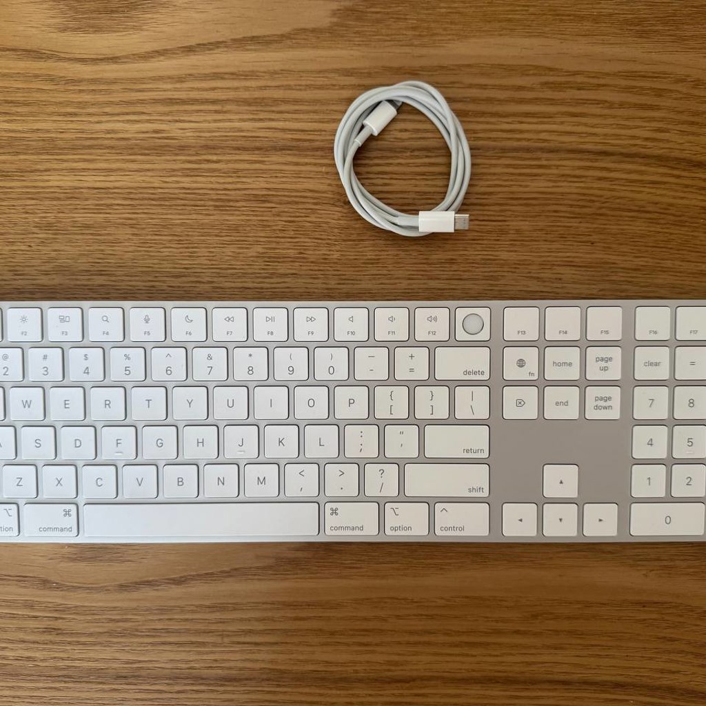 Apple Magic Keyboard с Touch ID
