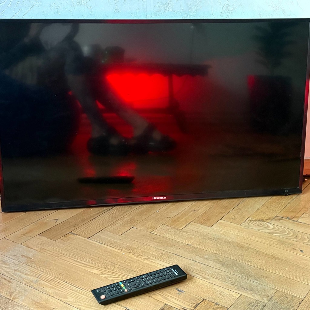 Телевизор Hisense 40” Full HD