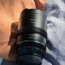 Sirui 40mm F1.8 1.33x Anamorphic AF Lens - фото 4
