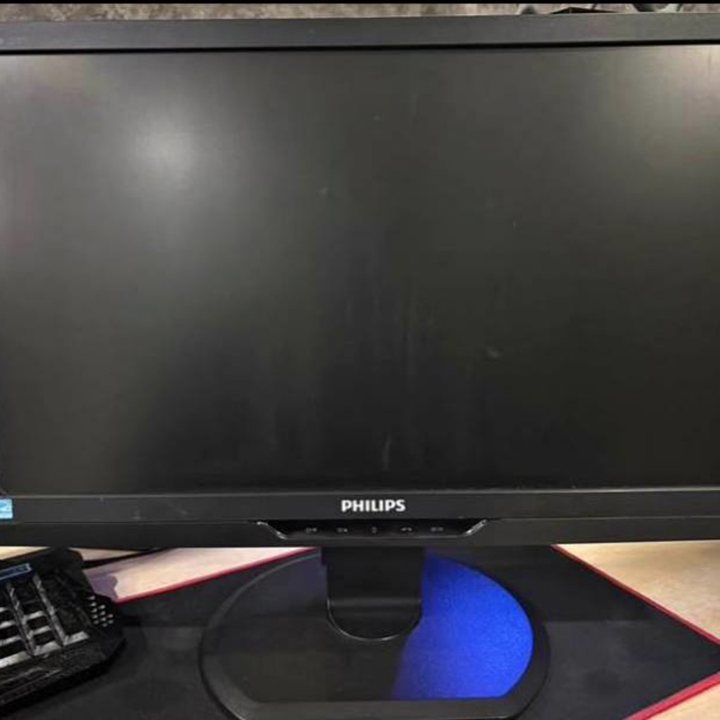 Монитор Philips Full HD