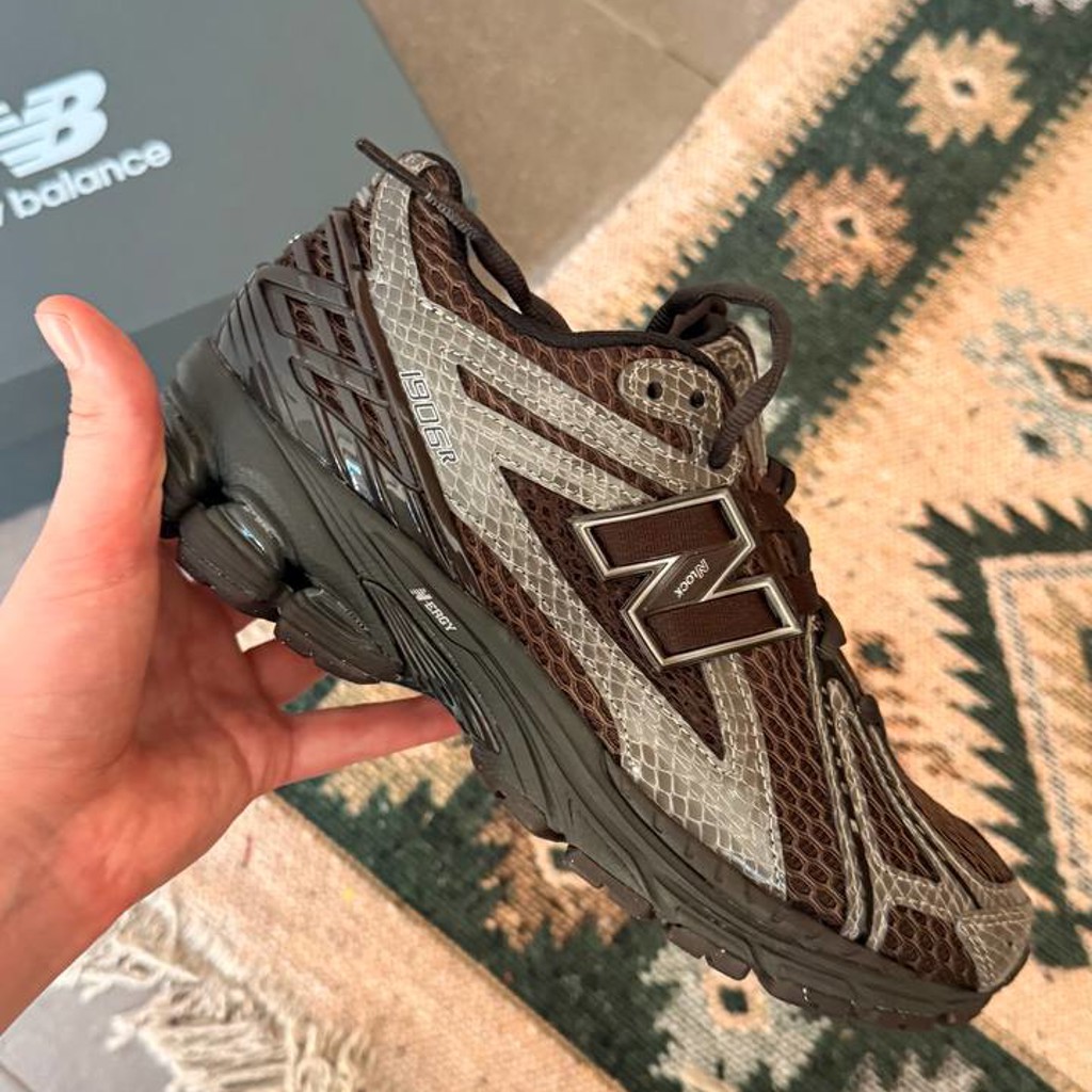 Кроссовки New Balance 1906R