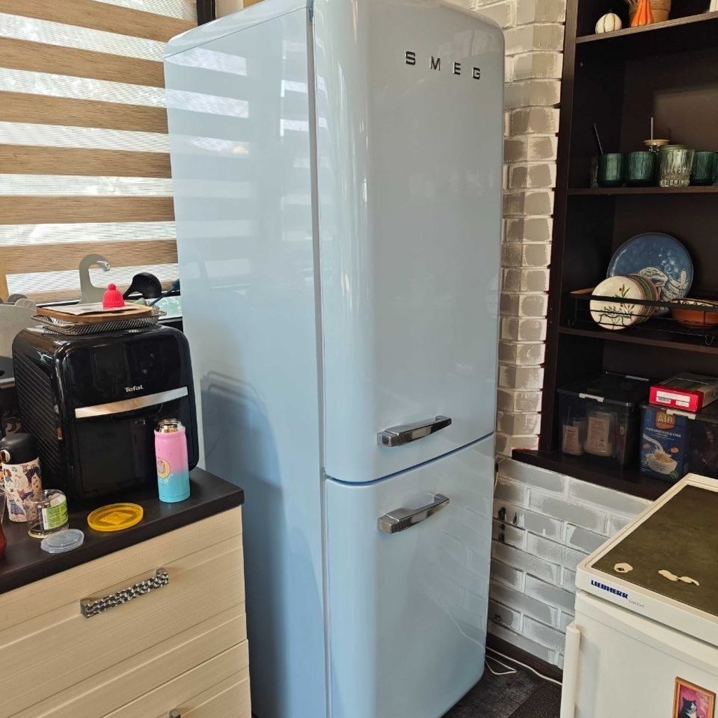 Холодильник Smeg