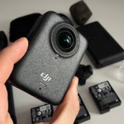 DJI Osmo 360 Adventure Combo - фото 5