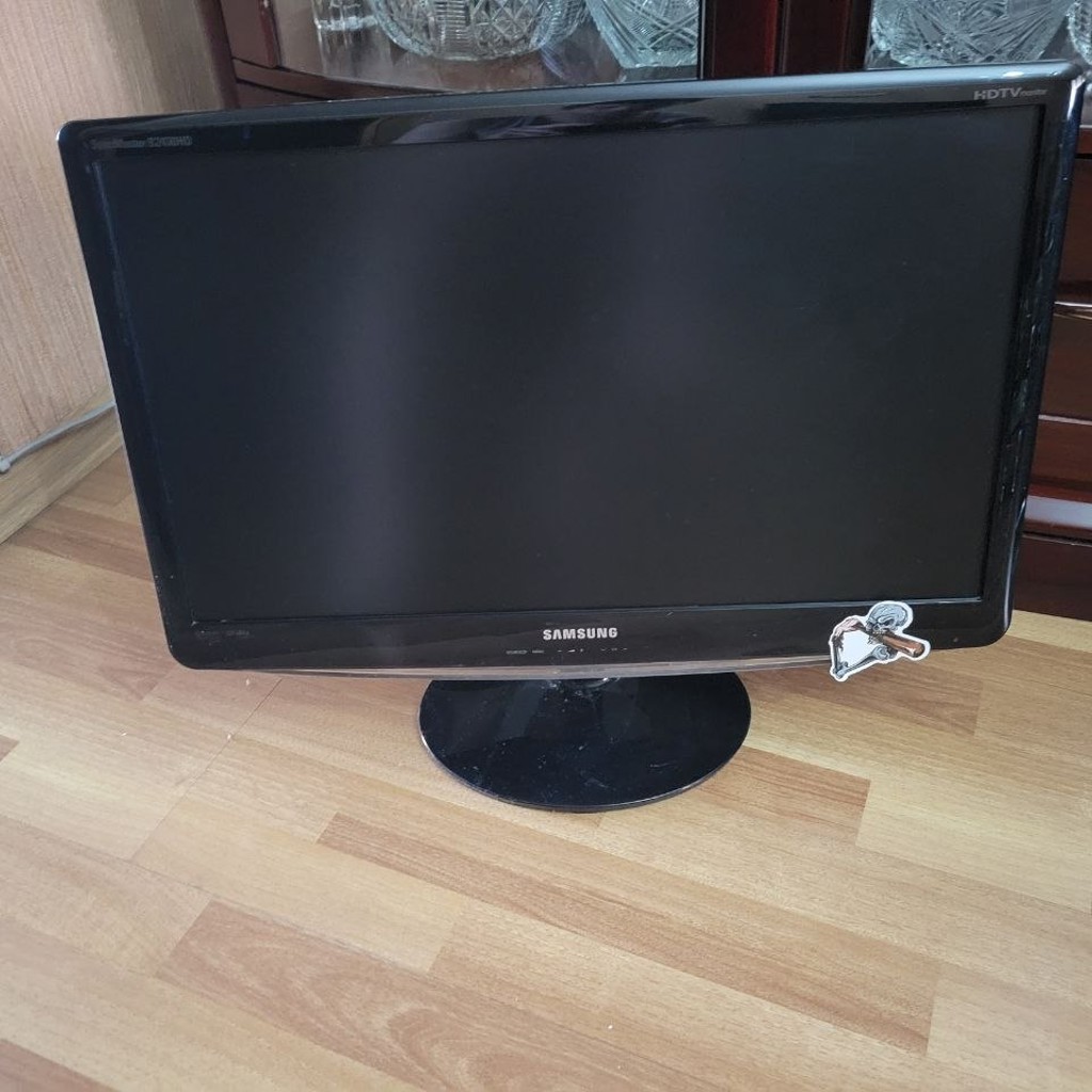 Монитор/Телевизор Samsung B2430 HD
