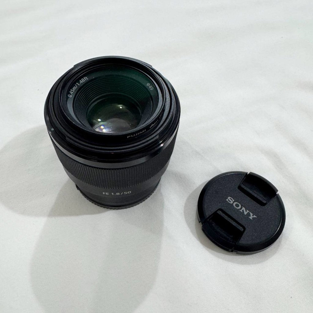 Объектив Sony FE 50mm f/1.8