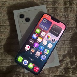 IPhone 13 - фото 1