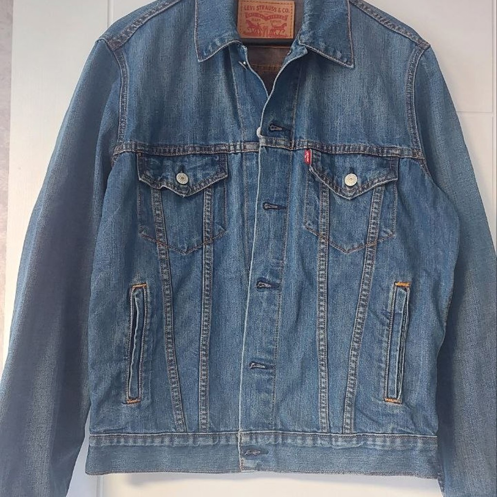 Джинсовка Levis'