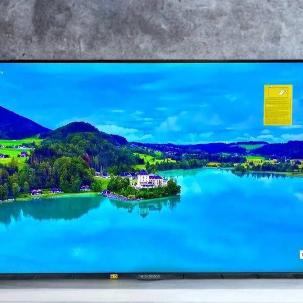 Телевизор SMART TV 43'