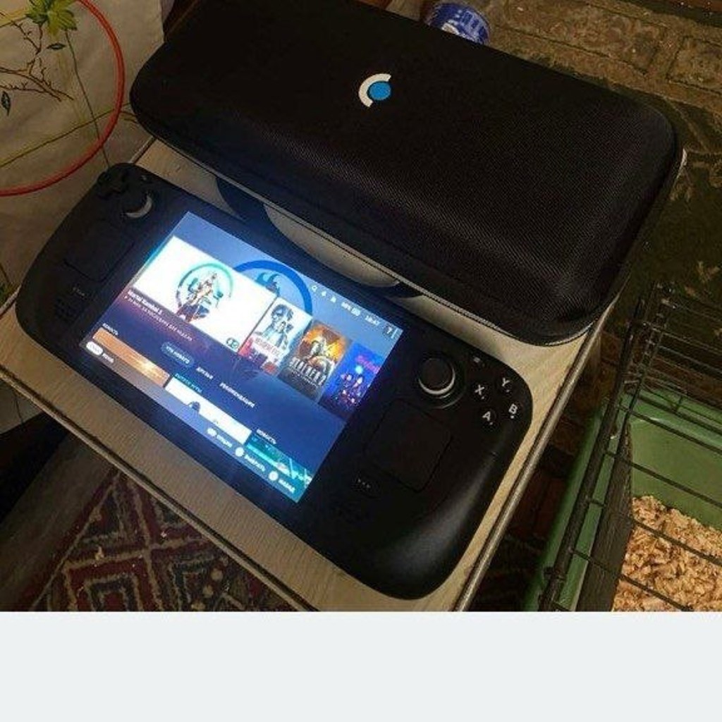 Портативная консоль Valve Steam Deck