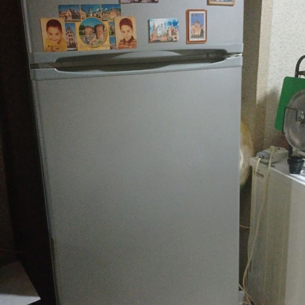 Холодильник Indesit