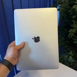 MacBook Pro 2019 - фото 5