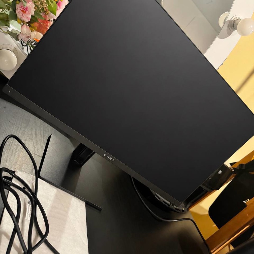 HP Omen 24