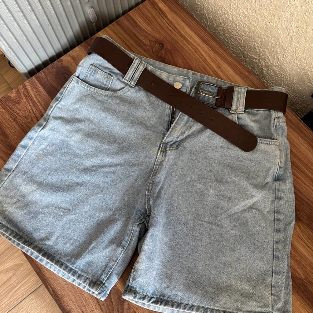 Джинсовые шорты женские