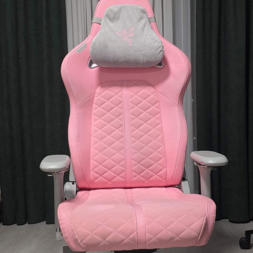 Игровое / офисное кресло Razer Enki