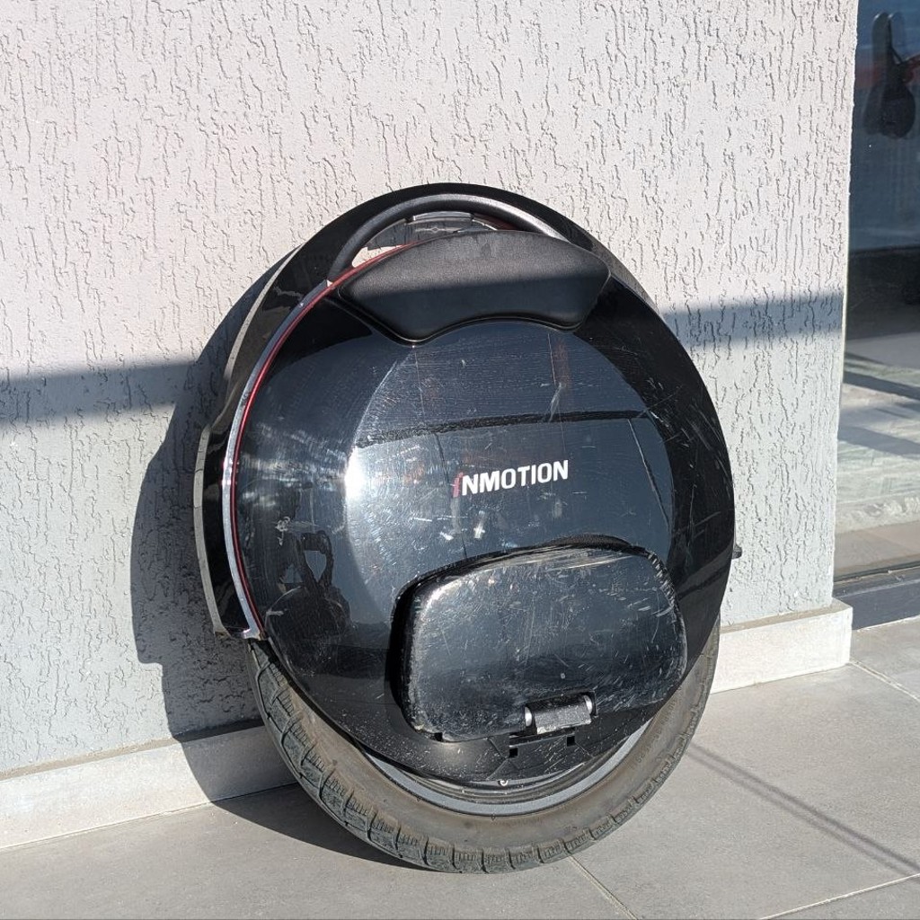 Моноколесо Inmotion V8F