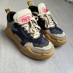 Off-White - фото 1