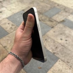 IPhone 13 - фото 4