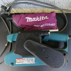 Ленточная шлифмашинка Makita 9911 - фото 2