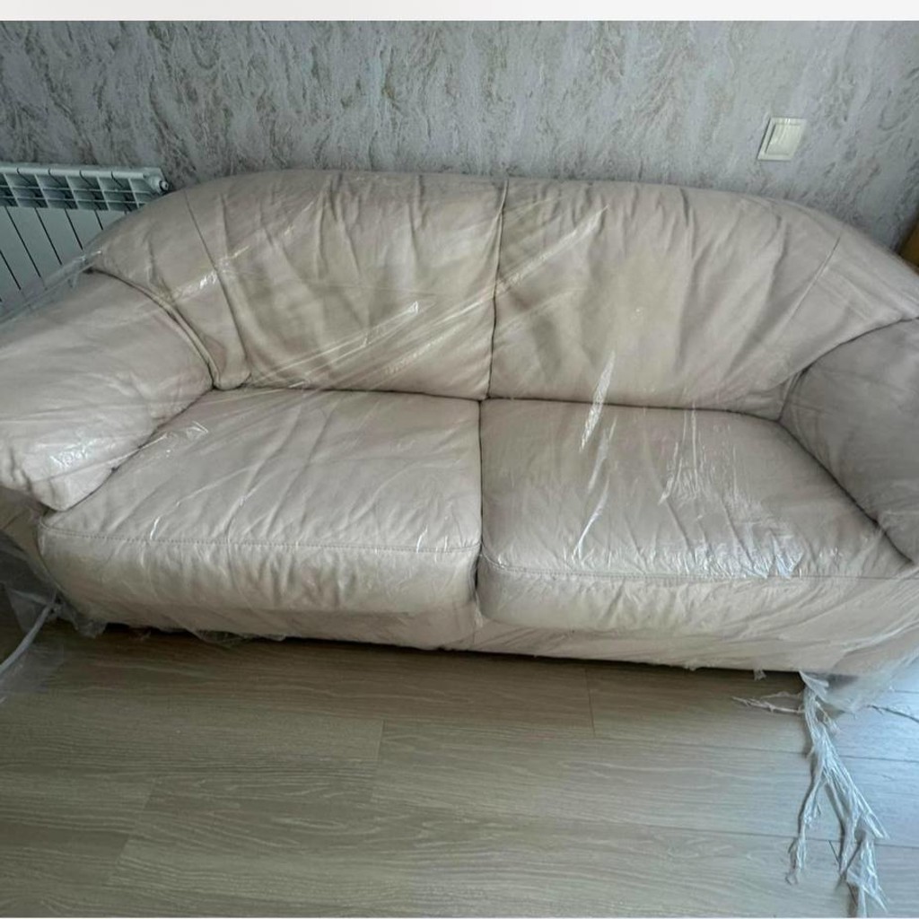 Диван