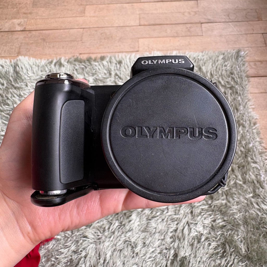 Фотоаппарат Olympus SP-620UZ