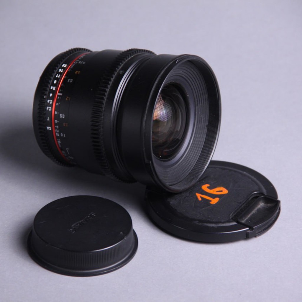 Объектив Samyang 16 mm T2.2