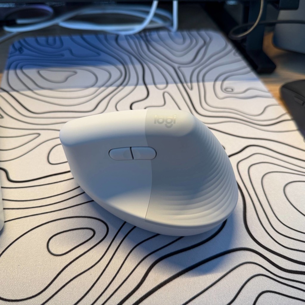 Logitech Lift White