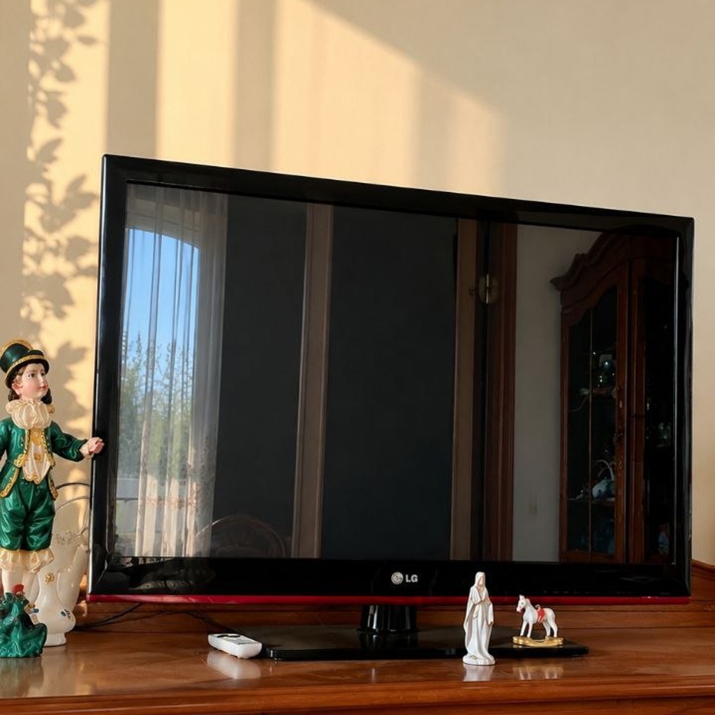 Плазменный телевизор LG