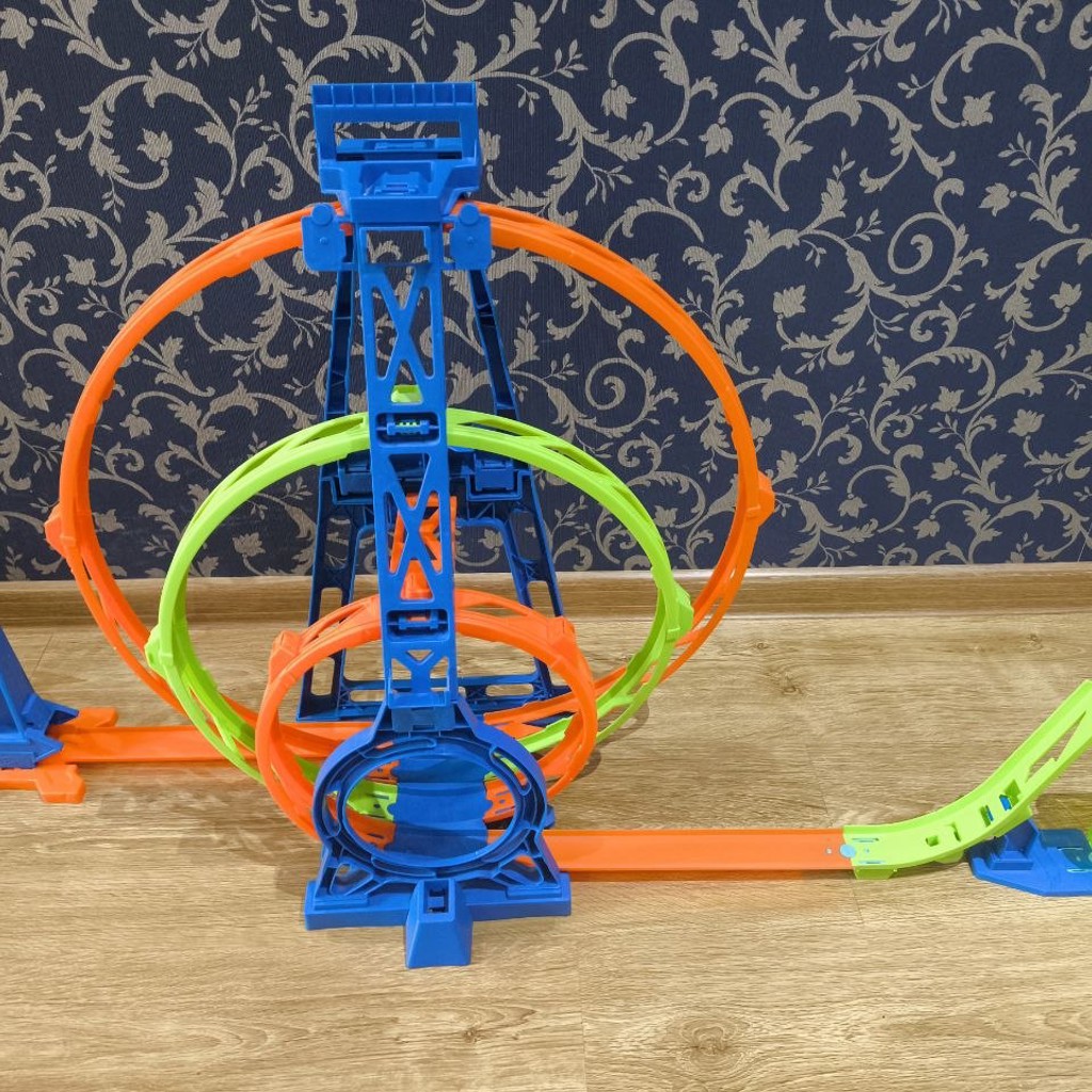 Треки Hot Wheel