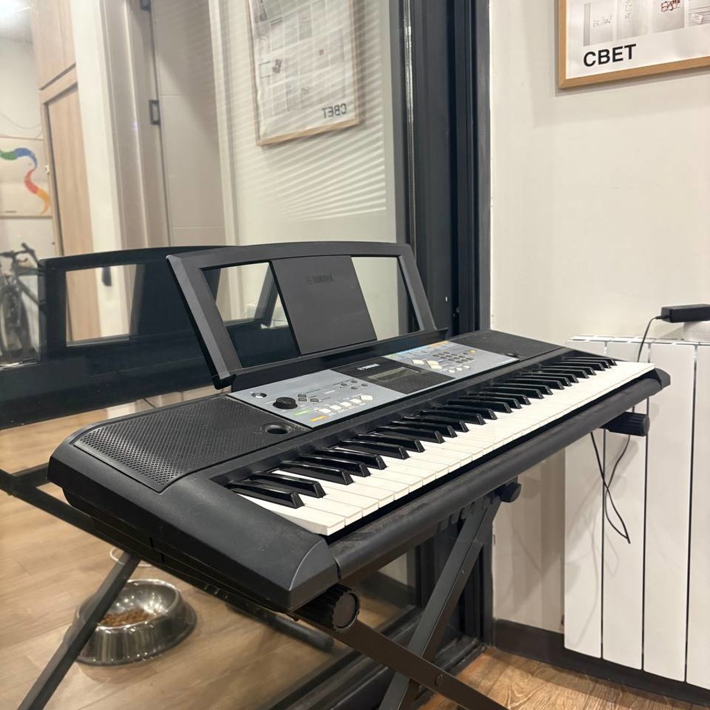 Синтезатор Yamaha PSR E-223