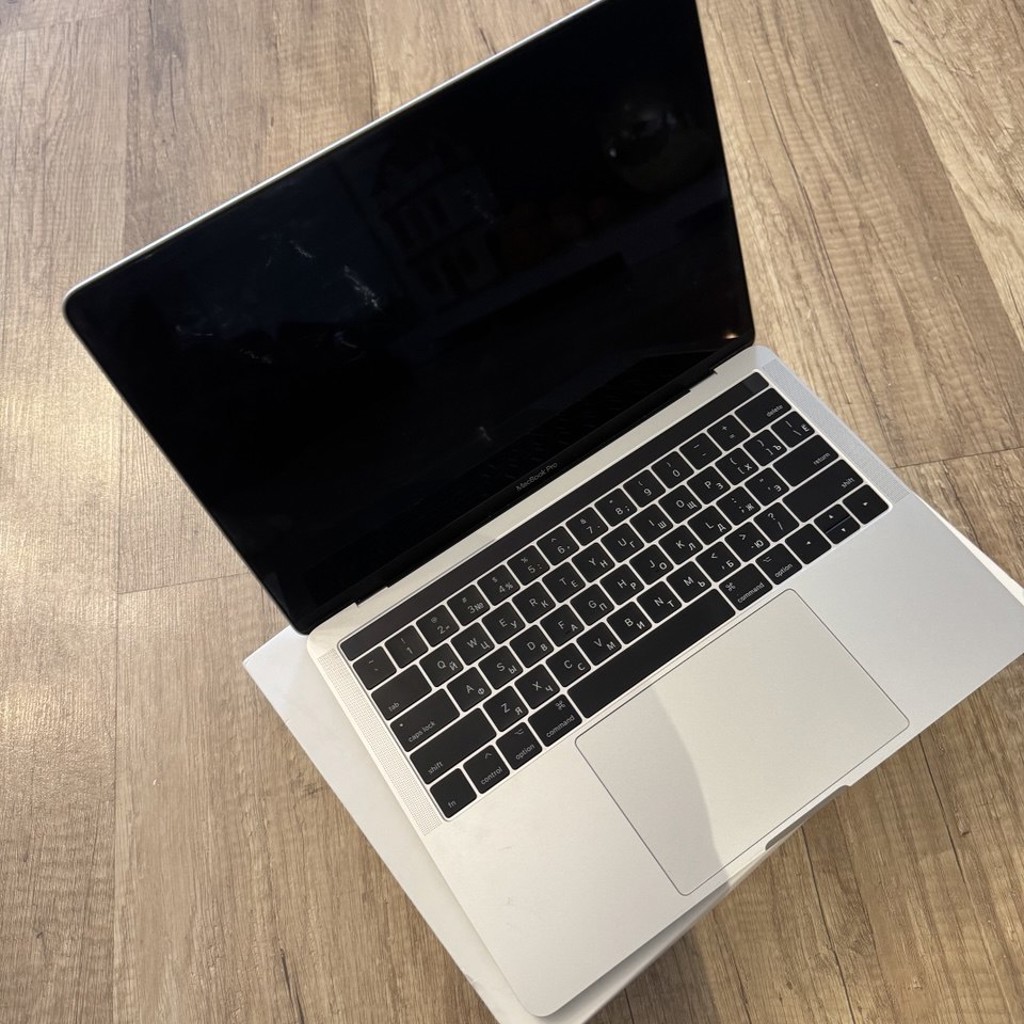 Ноутбук MacBook Pro 13' 2017