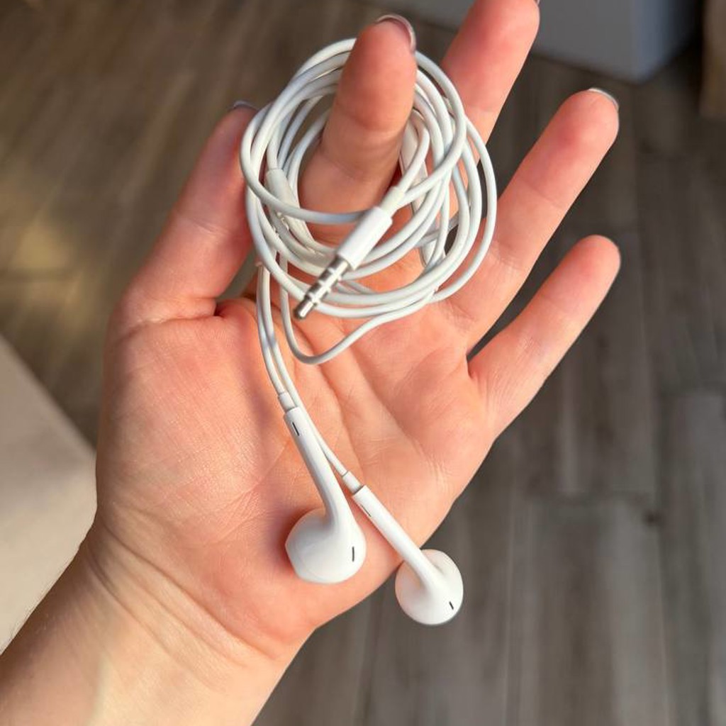 Наушники Apple проводные