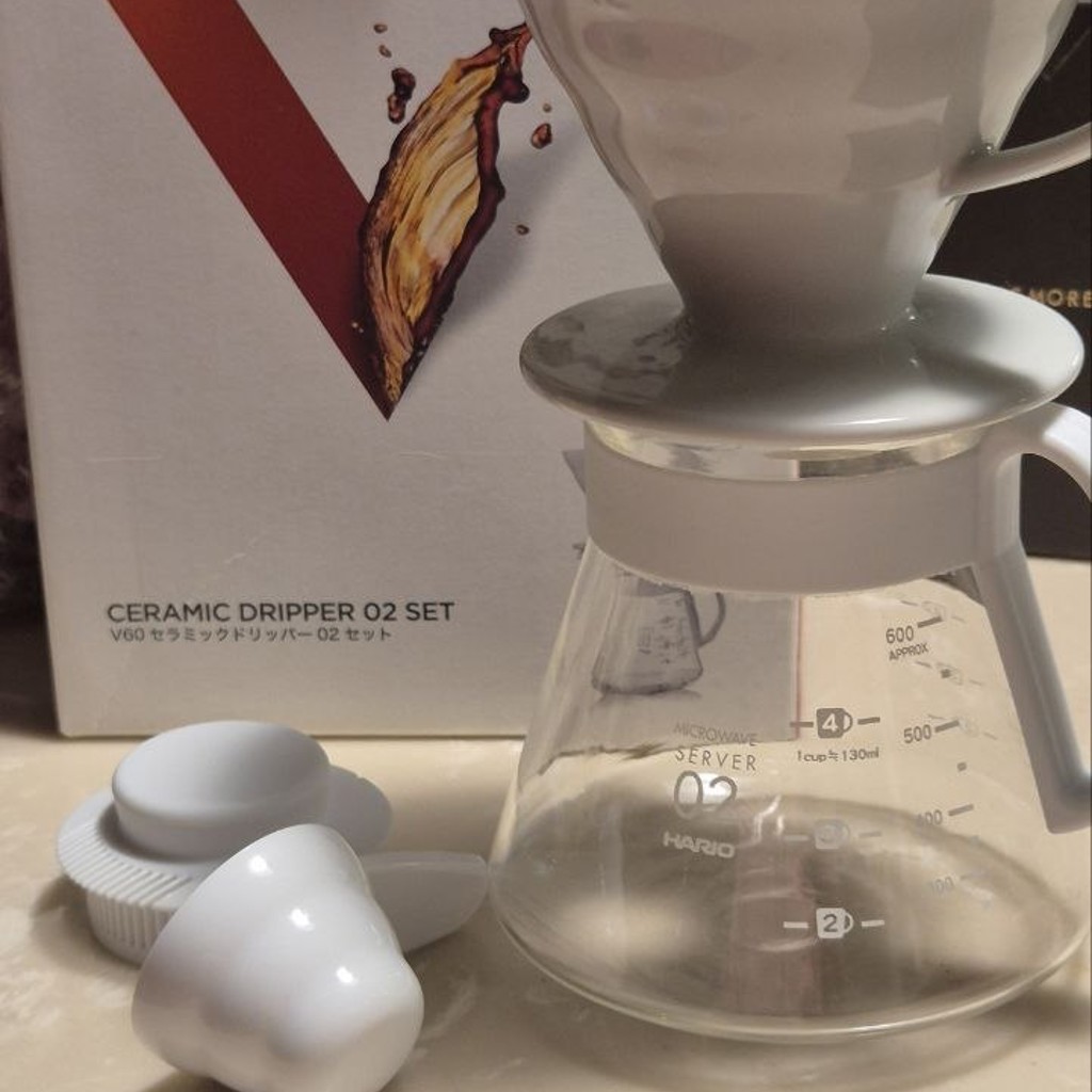 Hario V60 Ceramic Dripper 02 Set