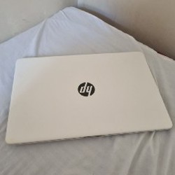 HP Notebook 15-rb067ur - фото 2